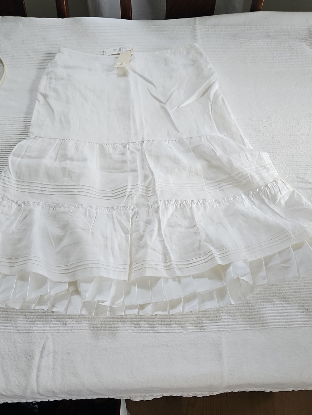 LOFT White Tiered Pleated Hem Skirt